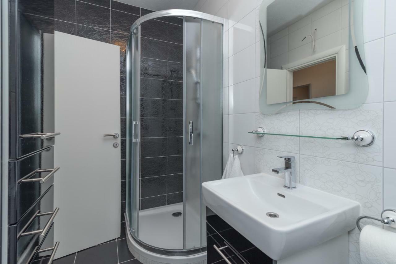 Apartment New 4* 