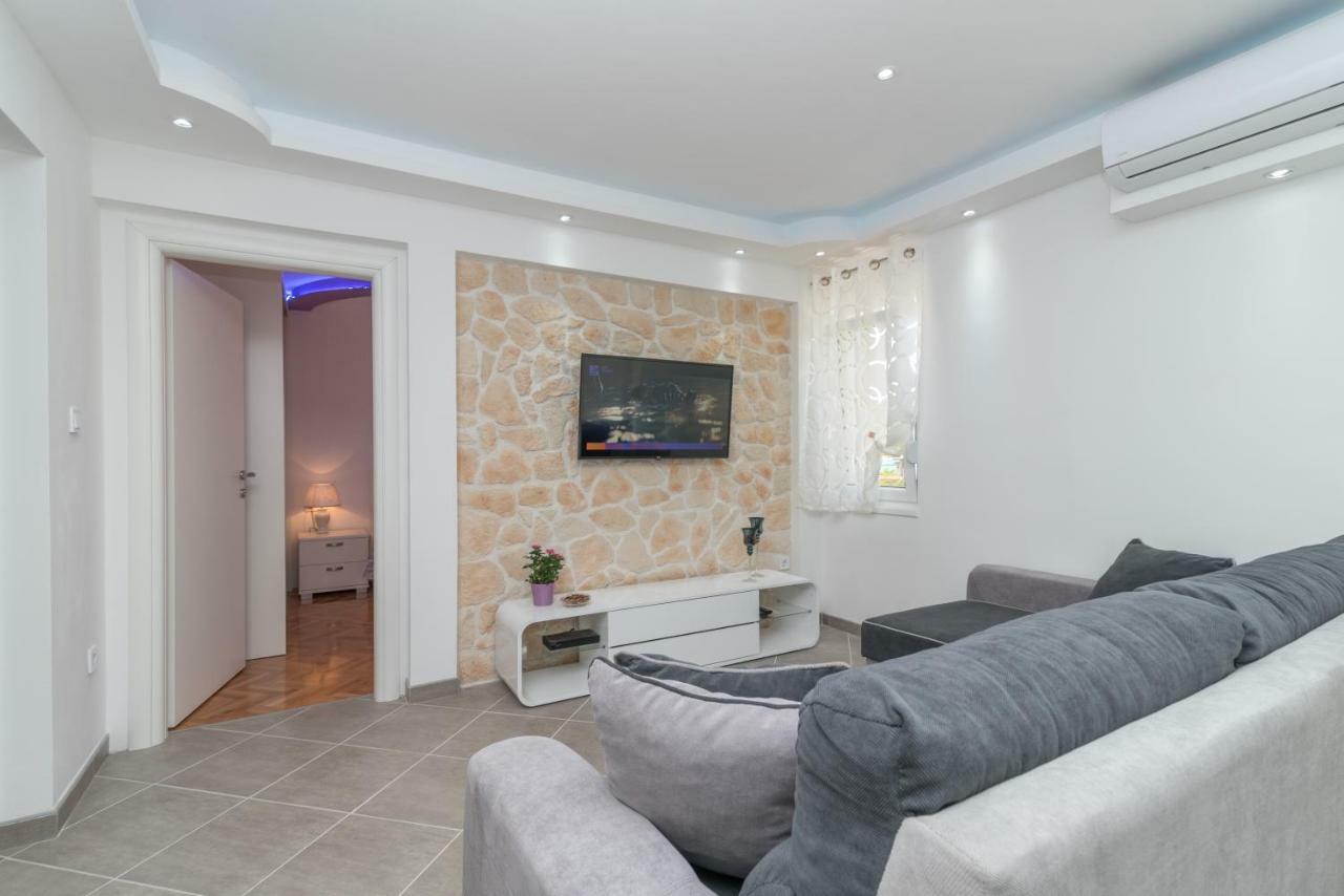 Apartment New 4* 