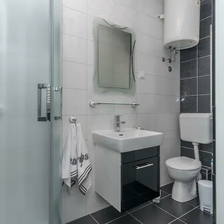 New 4* Apartment 